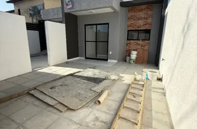 Casa com 2. quartos no valentina ao lado do sesc gravata  entrada média 50 mil