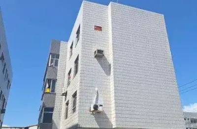 Apartamento no condominio morada da praia a poucos metros da praia do futuro!