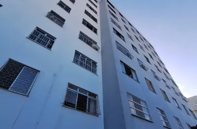 Apartamento com 3 quartos a poucos metrso da av domingos olimpio!