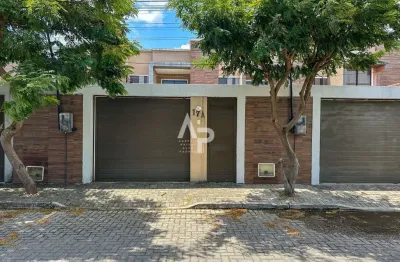 Casa em condomínio fechado com 4 quartos à venda na Rua Urucunema, 220, Centro, Eusébio