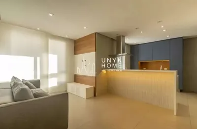 Apartamento para alugar com 2 quartos, 1 suíte, 1 vaga e 3 banheiros.