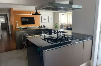 Apartamento reformado e mobiliado para locação próximo a puc