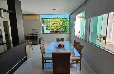 Casa disponível para venda no condomínio residencial parque aripuanã