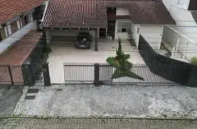 Casa com 4 quartos à venda na Rua Água-Marinha, 443, Saguaçu, Joinville