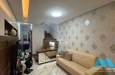 Casa semimobiliada de 2 quartos, 2 wc, 1 vaga, na Ocian em Praia Grande