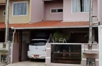 Casa com 2 quartos à venda na Rua Professora Eli Adriana Da Silva, 161, Centro, Penha