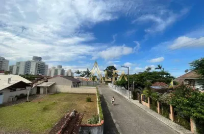 Prédio à venda na Avenida Eugênio Krause, 2061, Armação, Penha