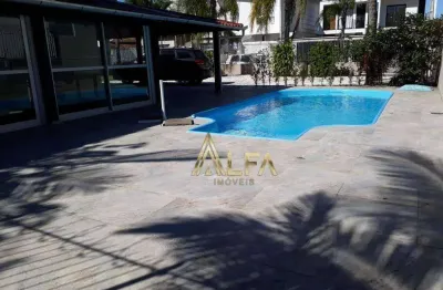 Aproveite o estilo de vida praiano neste oásis à poucos passos do mar!