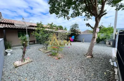 Casa com 3 quartos à venda na Rua Antônio Const. Duarte, 216, Centro, Penha