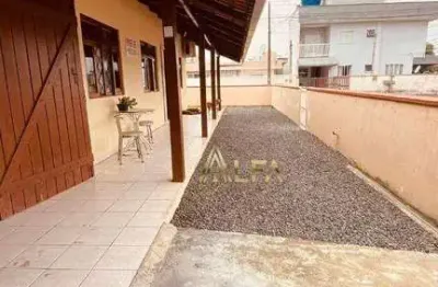 Casa com 3 quartos à venda na Rua Maria de Lourdes Couto Cabral, 14, Gravata, Navegantes
