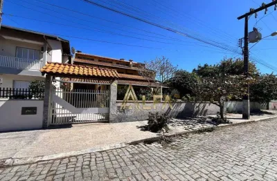 Sobrado com 5 dormitórios à venda, 240 m² por r$ 890.000 - praia alegre - penha/sc