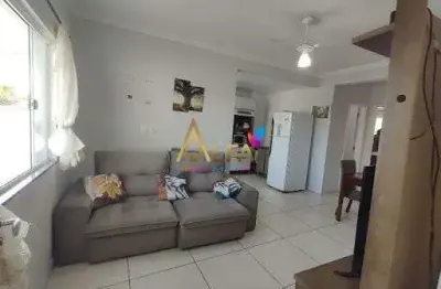 Apartamento com 2 dormitórios à venda, 67 m² por R$ 360.000,00 - Centro - Cambor