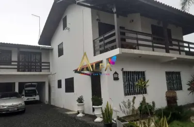 Excelente imóvel localizado em Penha/SC - Sobrado  com 3 dormitório sendo 1 suít