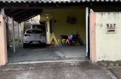 Casa com 5 quartos à venda na Rua Florianópolis, 387, Centro, Penha