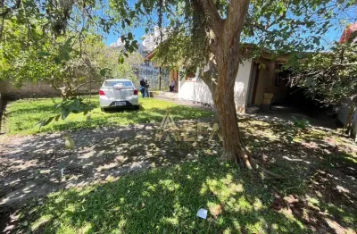 Casa com 2 dormitórios à venda, 100 m² por r$ 550.000 - praia de armação do itapocorói - penha/sc