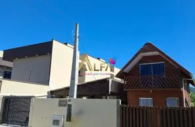 Casa com 5 quartos à venda na Rua Waldir Norberto Flores, 219, Santa Lídia, Penha