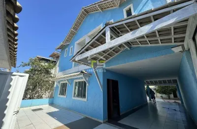 Casa para venda em rio das ostras, recreio, 4 dormitórios, 1 suíte, 2 banheiros, 3 vagas