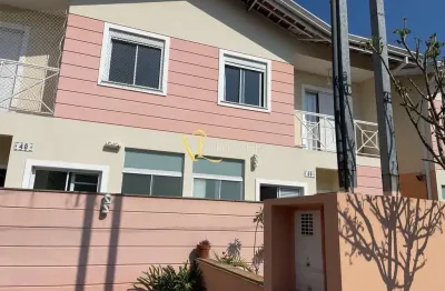 Casa em condomínio fechado com 3 quartos para alugar na Rua Howard Archibaldi Acheson Júnior, 250, Granja Viana, Cotia por R$ 4.160