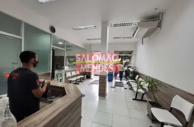 Prédio com 11 salas para alugar na Travessa Quatorze de Abril, São Brás, Belém
