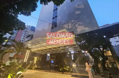 Loja térrea em hall de edifício comercial novo na josé malcher. restaurantes, óticas, bancos