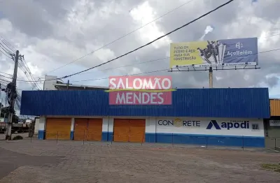 Loja em posto de gasolina em plena br 316, próximo ao viaduto.