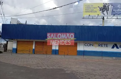 Loja em posto de gasolina em plena br 316, próximo ao viaduto.