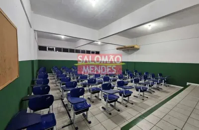 Edificio com 5 andares e elevador em são brás. 60 vagas privativas