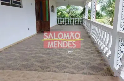 Casa em salinas. perto da pracinha. 1000 m2 de terreno, 24mts testada.