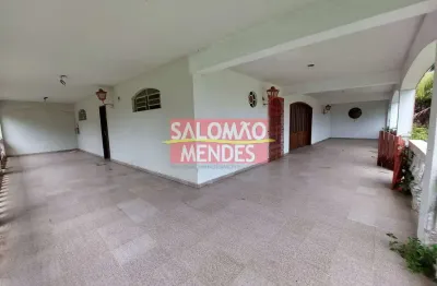Casa em salinas. perto da pracinha. 1000 m2 de terreno, 24mts testada.