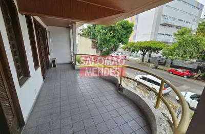 Prédio com 6 salas para alugar na Travessa dos Tupinambás, Condor, Belém