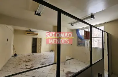 Sala comercial com 3 salas para alugar na Rua Santo Antônio, Campina, Belém