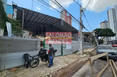Prédio com 4 salas para alugar na Rua Diogo Móia, Umarizal, Belém