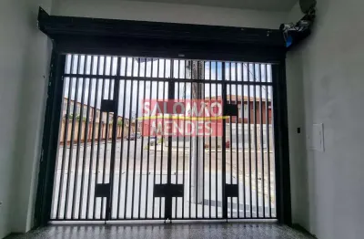 Ponto comercial, 150m², pé direito alto, excelente localização.