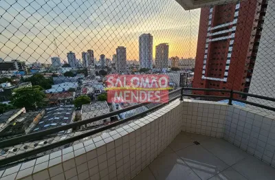 Andar alto, 3 /4, sacada, 2 vagas de garagem, taxas inclusas no valor.