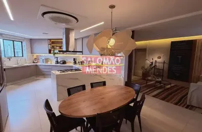 Apartamento luxuoso 04 suítes, 04 vagas junto a doca. vista baia.