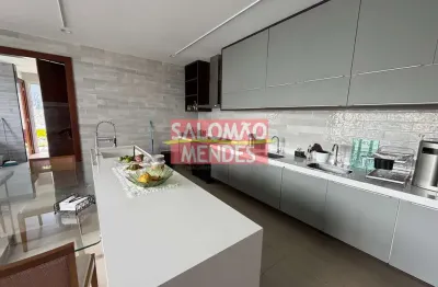 Casa no Lago Azul, em frente ao Lago, 04 suites, piscina, nova