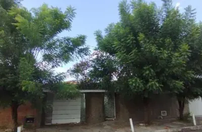 Casa com 3 quartos para alugar na Avenida Coronel Costa Araújo, Fátima, Teresina