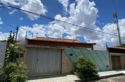 Casa com 3 quartos à venda na Rua Moisés Said, Acarape, Teresina