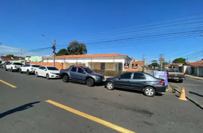Casa comercial para alugar na Rua Clodoaldo Freitas, Marquês de Paranaguá, Teresina
