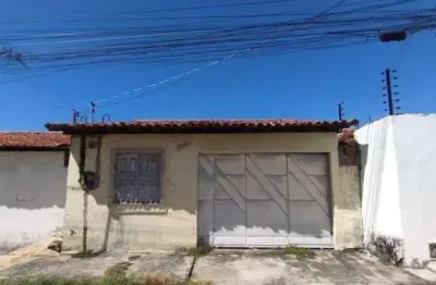 Casa com 2 quartos para alugar na Rua Guiana, Novo Horizonte, Teresina