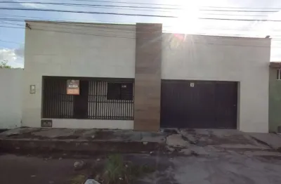 Casa com 3 quartos para alugar na Quadra 19, Itararé, Teresina