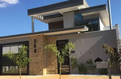 Casa com 3 quartos à venda na Rua Dourada, 190, Alto Umuarama, Uberlândia