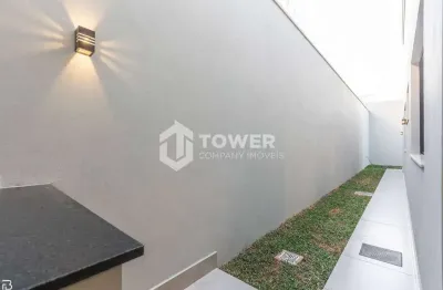 Casa com 3 quartos à venda na Rua Américo Lopes de Arantes, 312, Novo Mundo, Uberlândia