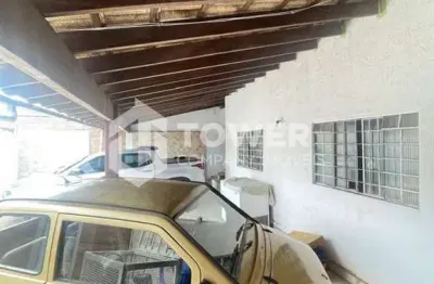 Casa com 3 quartos à venda na Rua Péricles Vieira Da Motta, 1399, Santa Mônica, Uberlândia