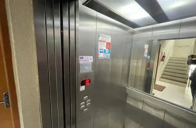 Apartamento com 2 quartos à venda na Avenida Francisco Ribeiro, 200, Conjunto Segismundo Pereira, Uberlândia
