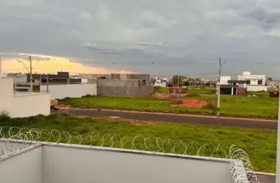 Casa com 3 quartos à venda na Avenida Zulma Costa Abdala, 23, Mansões Aeroporto, Uberlândia