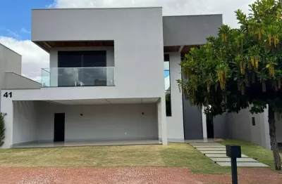 Casa com 4 quartos à venda na Rua Lapa do Lobo, 1250, Granja Marileusa, Uberlândia