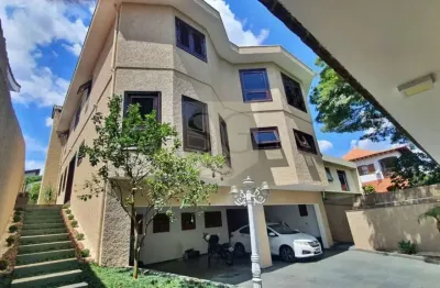 Casa com 4 quartos à venda em Interlagos, São Paulo 
