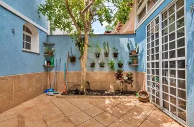 Casa com 2 quartos para alugar no Alto da Boa Vista, São Paulo 