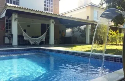 Casa de condomínio golf residence 4 rodas 3 quartos 2 suítes piscina